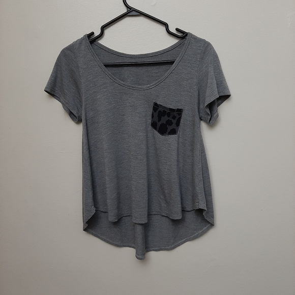 Tshirt - Picture 2 of 3